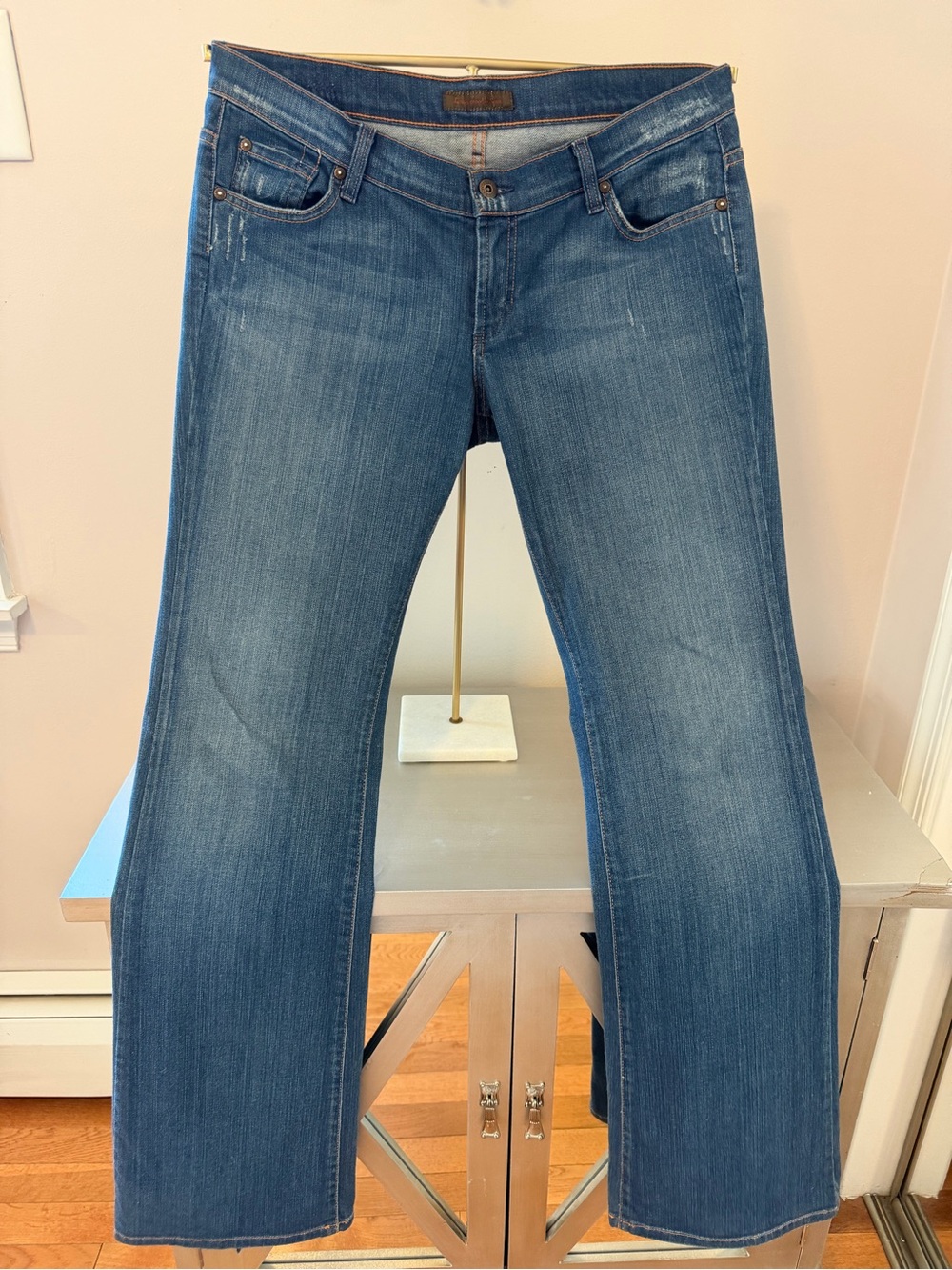Women's Boot Cut Jeans in Medium Blue